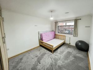 Bedroom - click for photo gallery